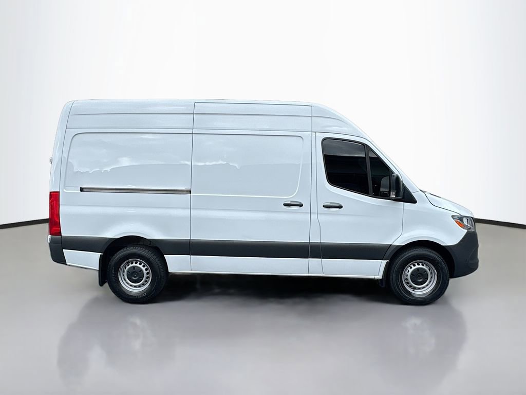 Used 2023 Mercedes-Benz Sprinter 2500 image 5
