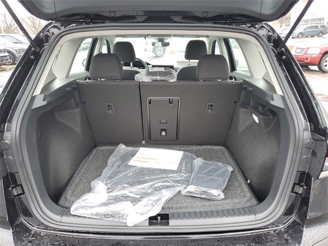 New 2026 Volkswagen Taos S image 7