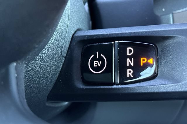 Certified 2024 Kia EV9 Light Long Range RWD image 30