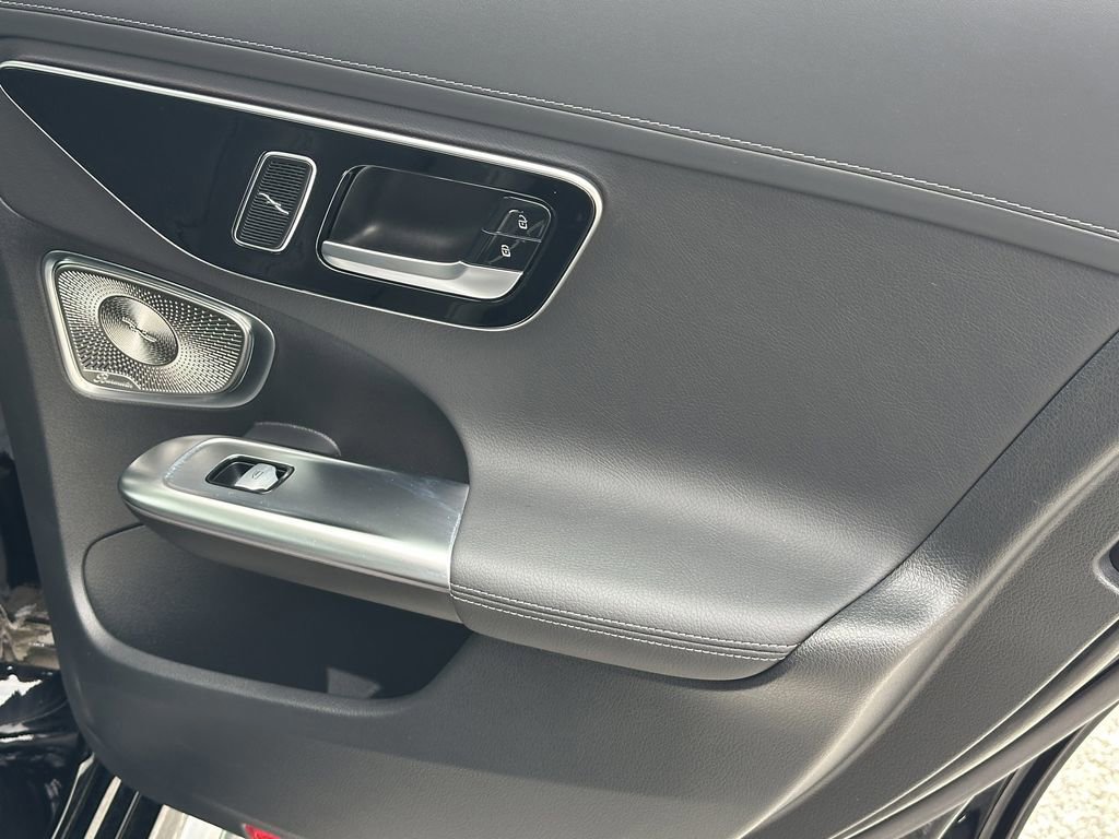 Used 2024 Mercedes-Benz C 300 4MATIC Sedan image 19