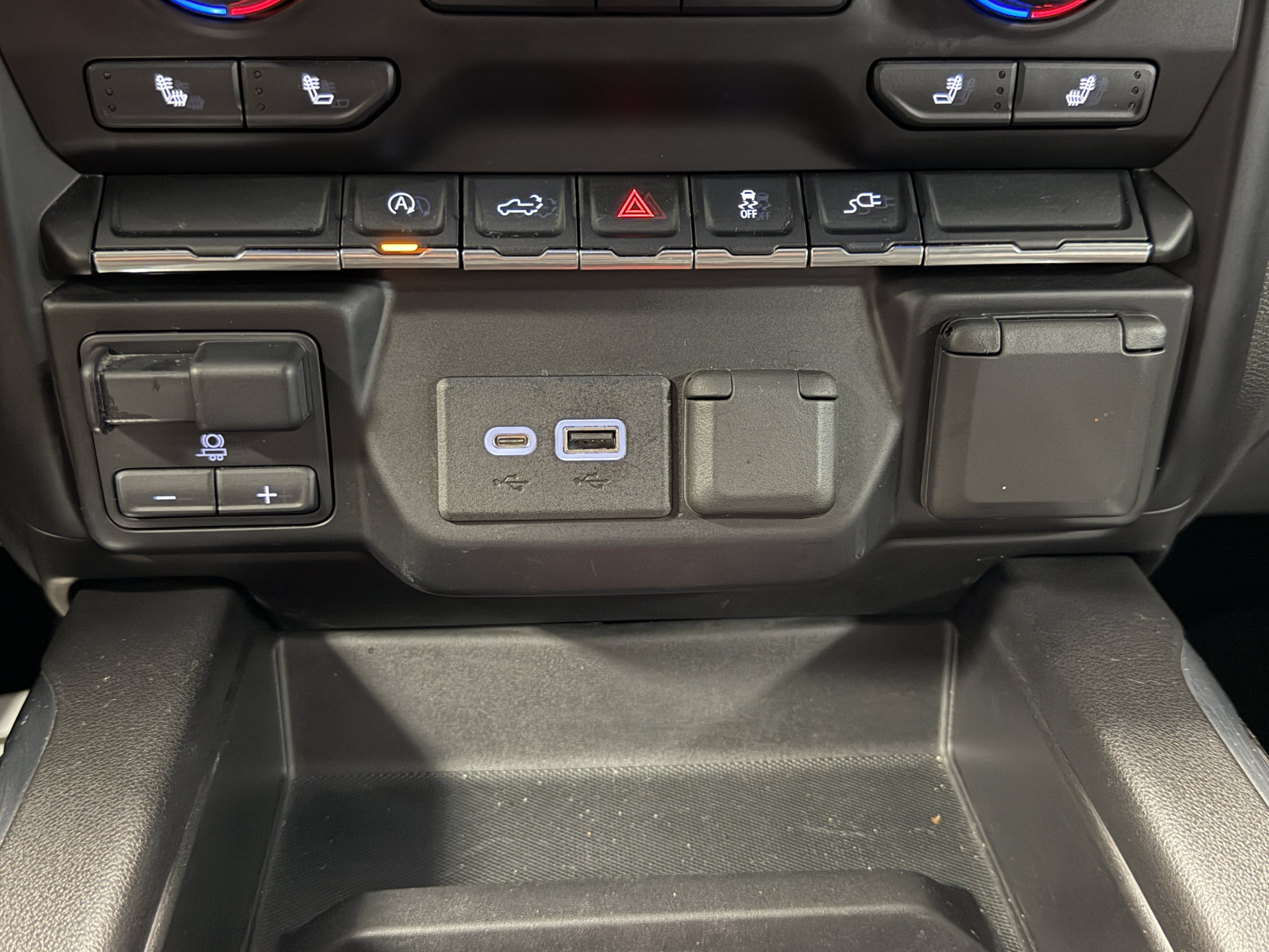 Used 2020 Chevrolet Silverado 1500 RST w/ All-Star Edition AWD/4WD image 10