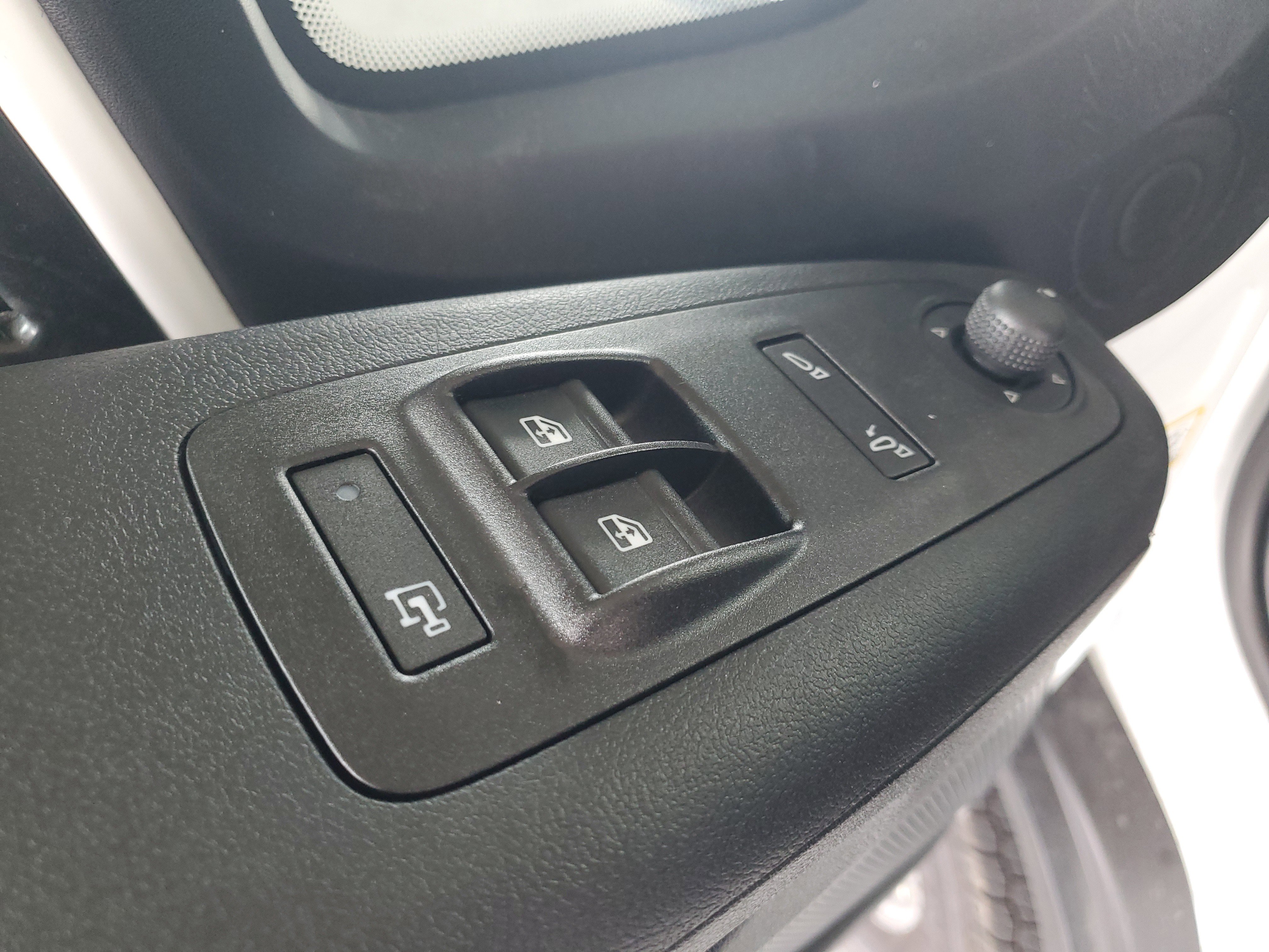 Used 2026 RAM ProMaster 1500 w/ Convenience Group FWD image 14