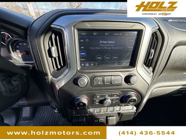 Certified 2022 Chevrolet Silverado 1500 RST image 11