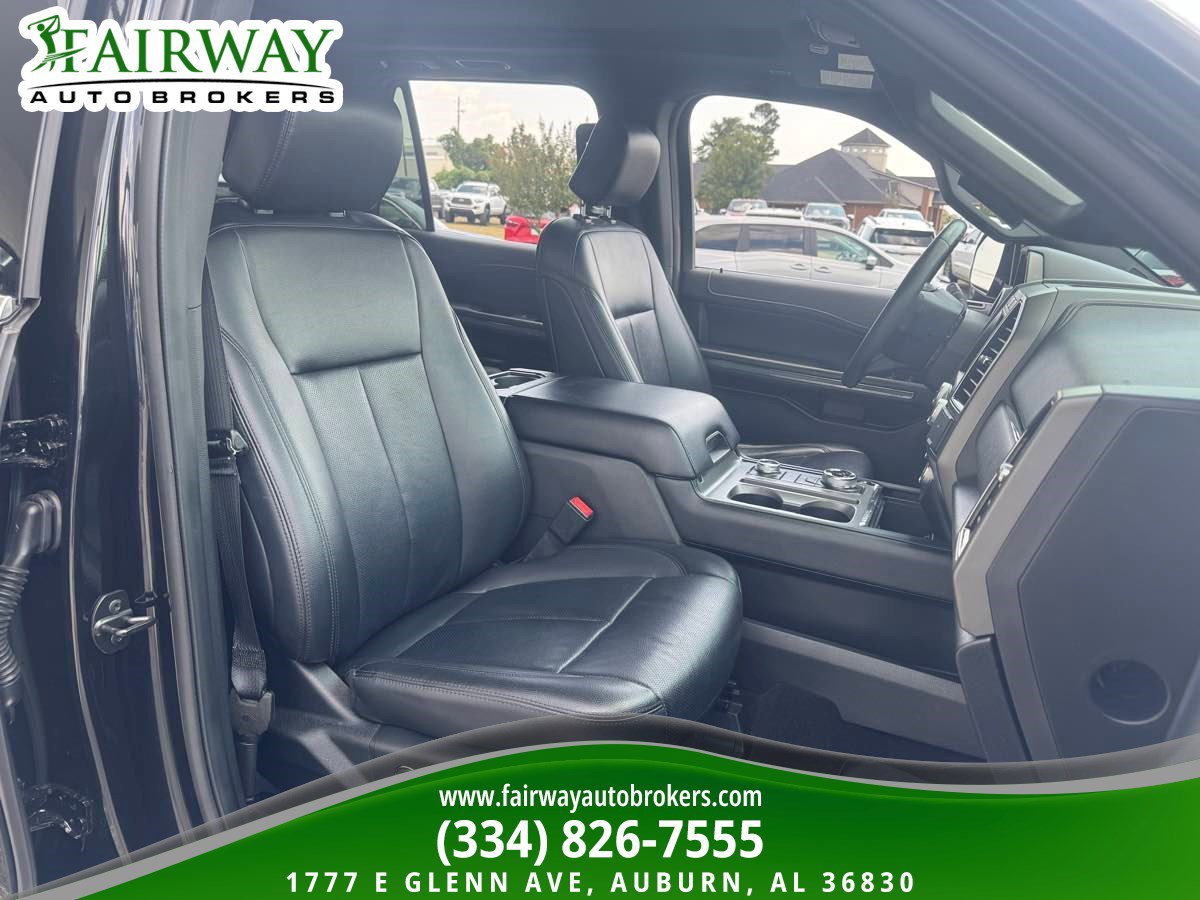 Used 2019 Ford Expedition XLT w/ Equipment Group 202A image 12