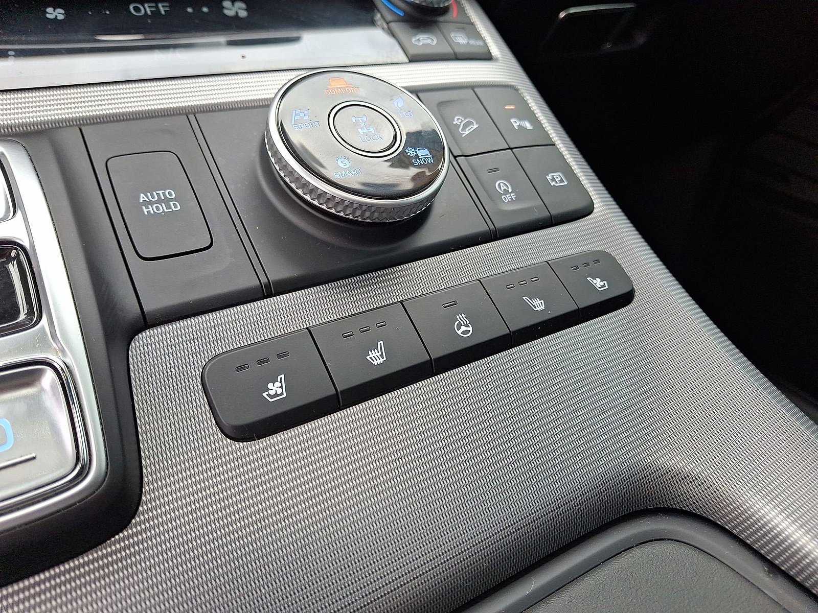 Used 2023 Hyundai Palisade Calligraphy image 25