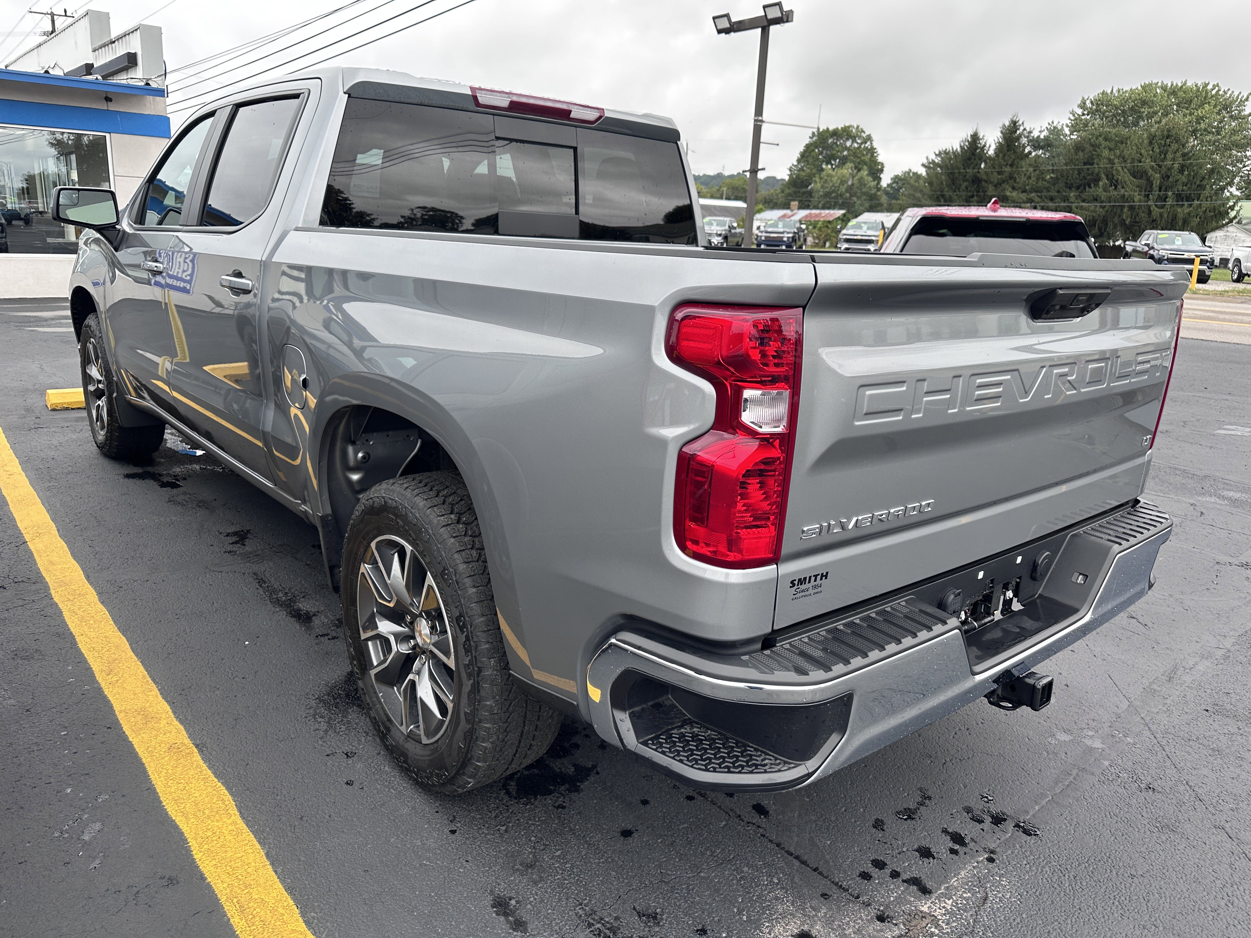 Used 2025 Chevrolet Silverado 1500 LT w/ Leather Package image 4