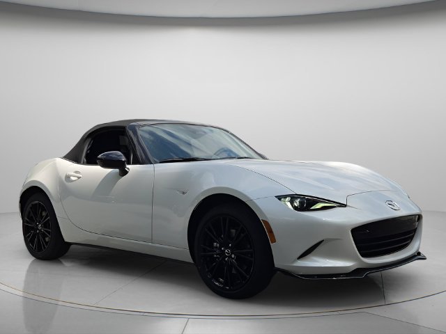 New 2026 MAZDA MX-5 Miata Club w/ Interior Package RWD image 3