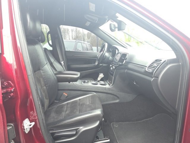 Used 2020 Jeep Grand Cherokee Altitude image 21