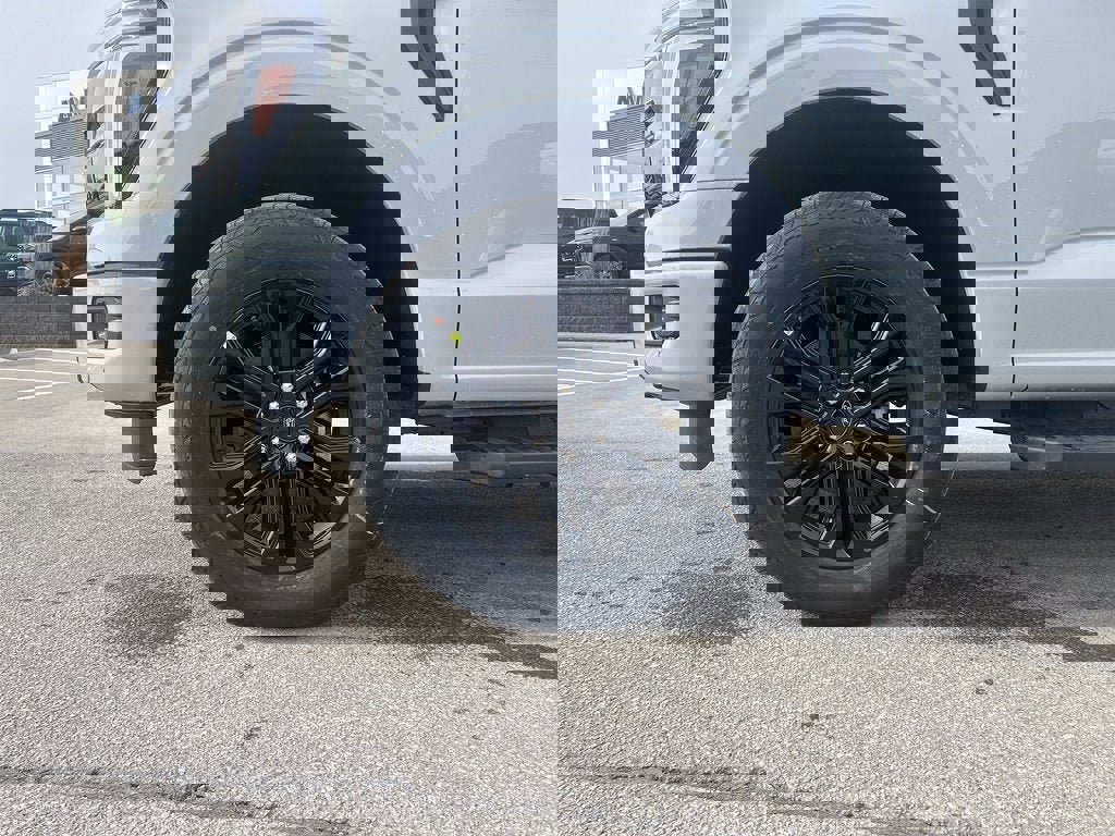 New 2026 Ford F150 Lariat w/ Equipment Group 502A High image 35