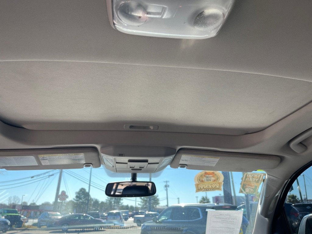 Used 2017 Toyota Tundra Platinum image 30