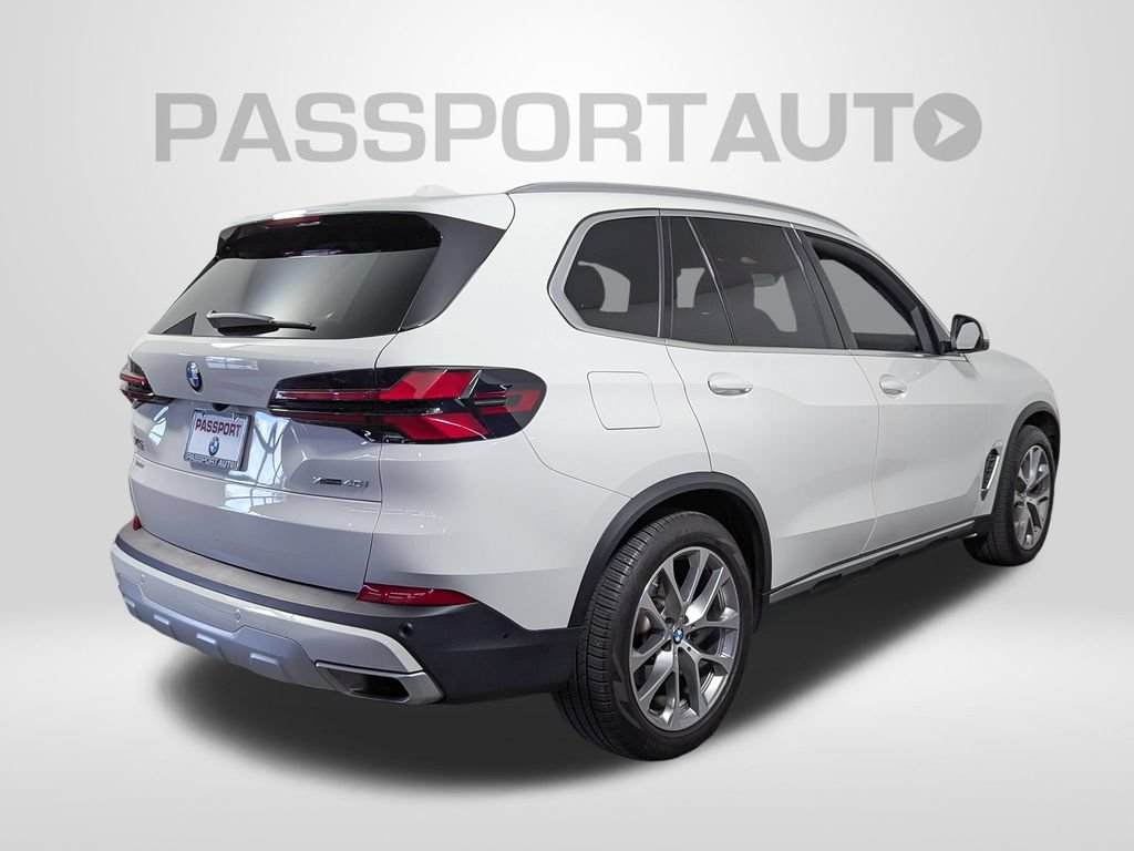 Used 2025 BMW X5 xDrive40i w/ Premium Package AWD/4WD image 7