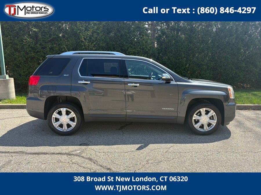 Used 2017 GMC Terrain SLT w/ Open Road Package AWD/4WD image 6