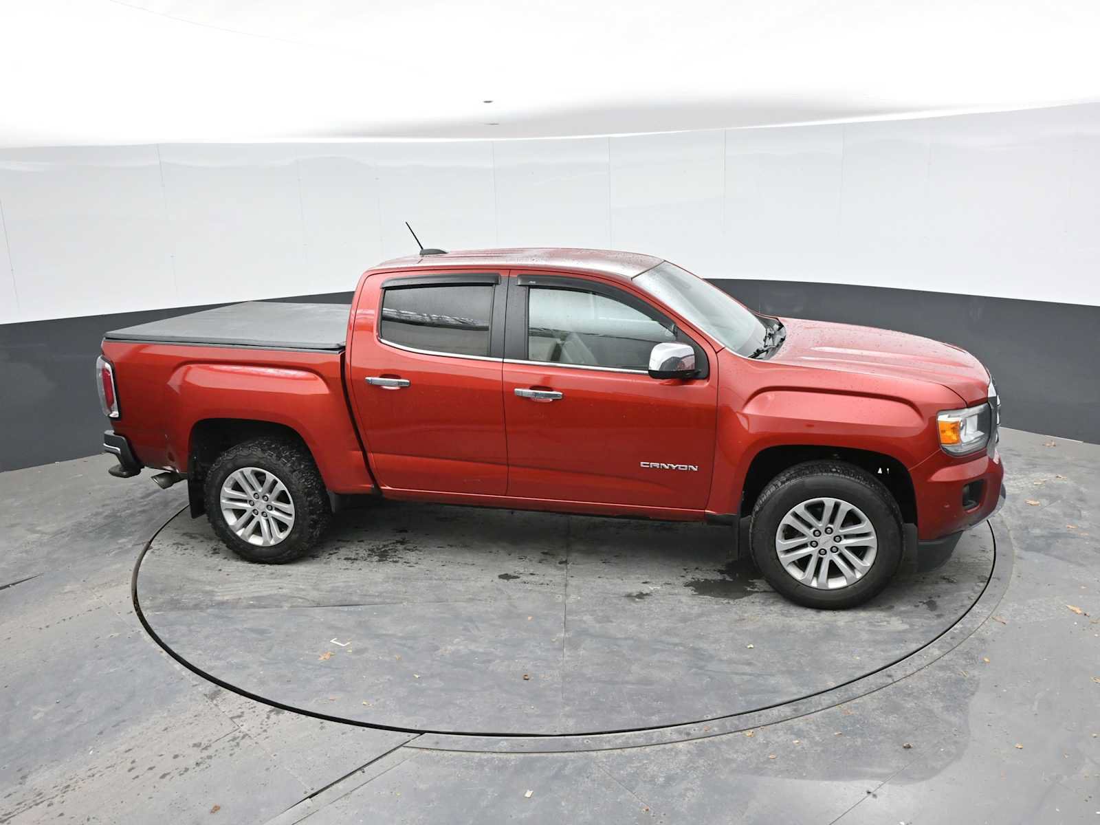 Used 2015 GMC Canyon SLT w/ Driver Alert Package AWD/4WD image 20