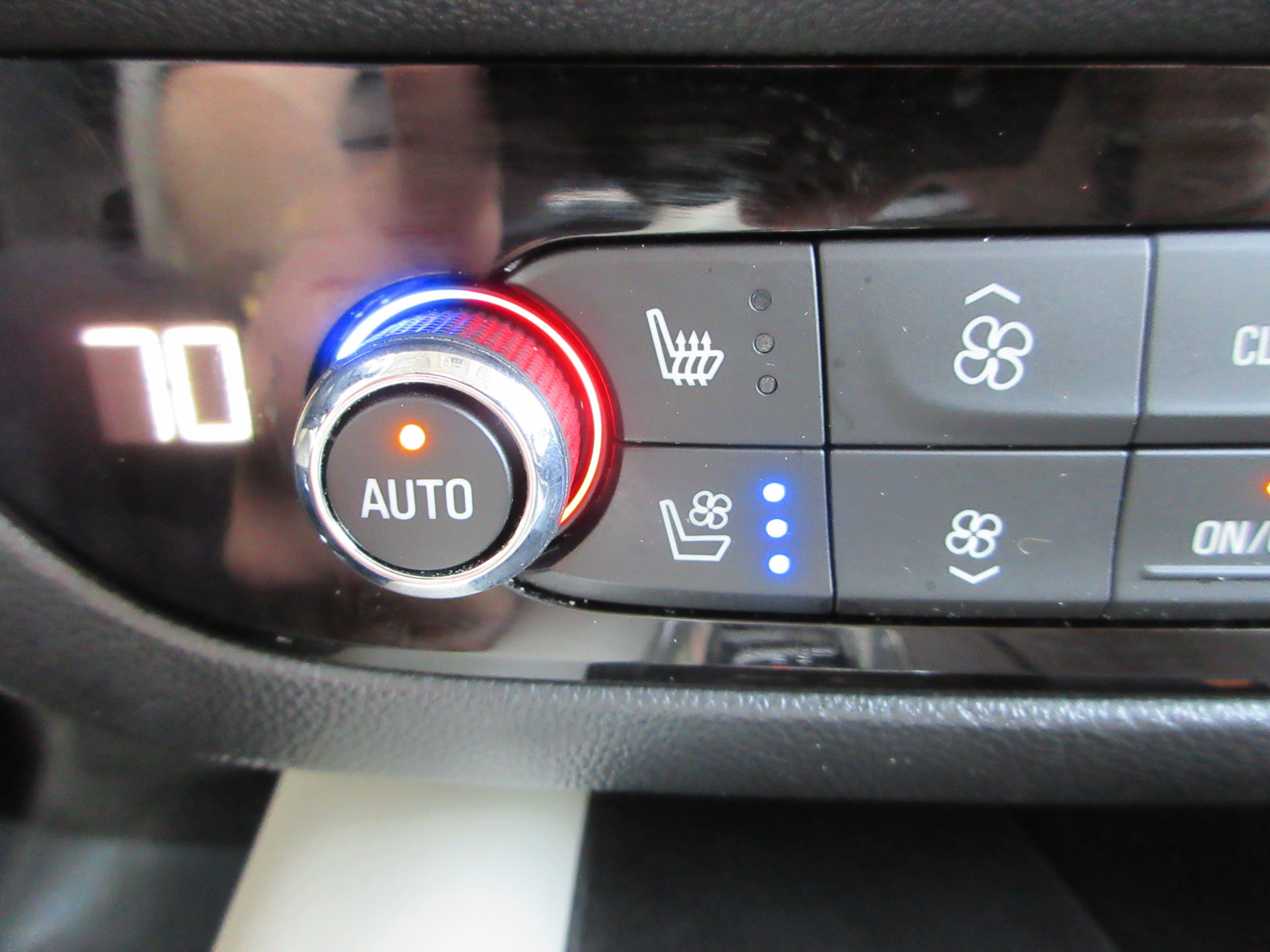 Used 2023 Buick Enclave Avenir w/ Trailering Package, 5000 lbs. AWD/4WD image 52