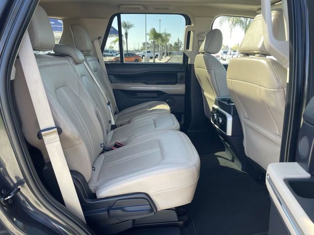 Used 2024 Ford Expedition Limited image 28