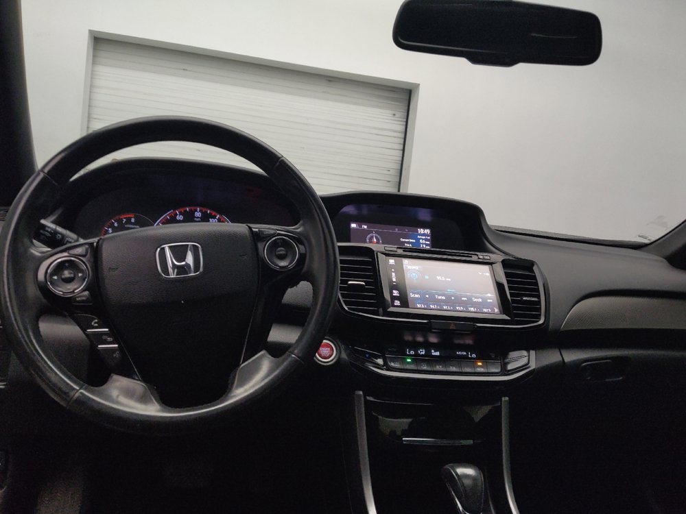 Used 2017 Honda Accord EX-L image 22