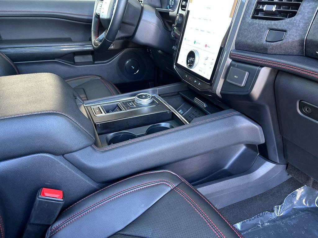 Certified 2024 Ford Expedition Limited RWD image 16