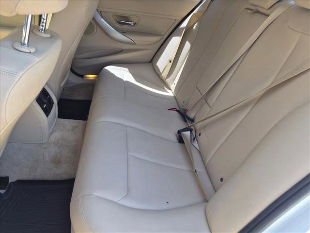 Used 2016 BMW 320i Sedan image 15