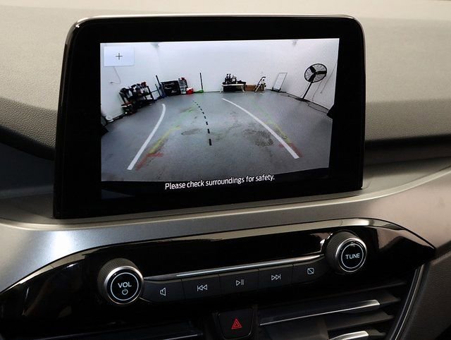 Certified 2025 Ford Escape Active AWD/4WD image 18