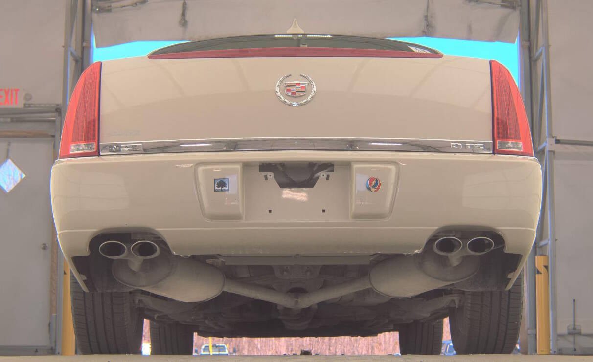 Used 2011 Cadillac DTS FWD image 19