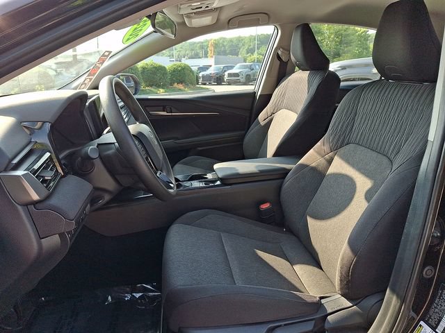 Used 2025 Toyota Camry LE FWD image 13