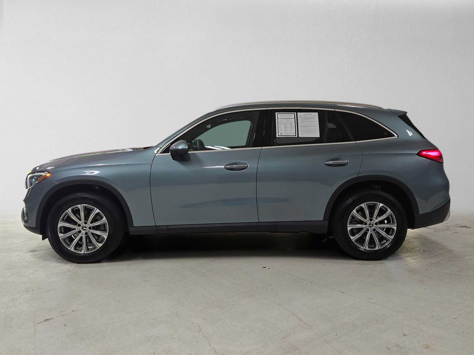 Certified 2026 Mercedes-Benz GLC 300 4MATIC image 6