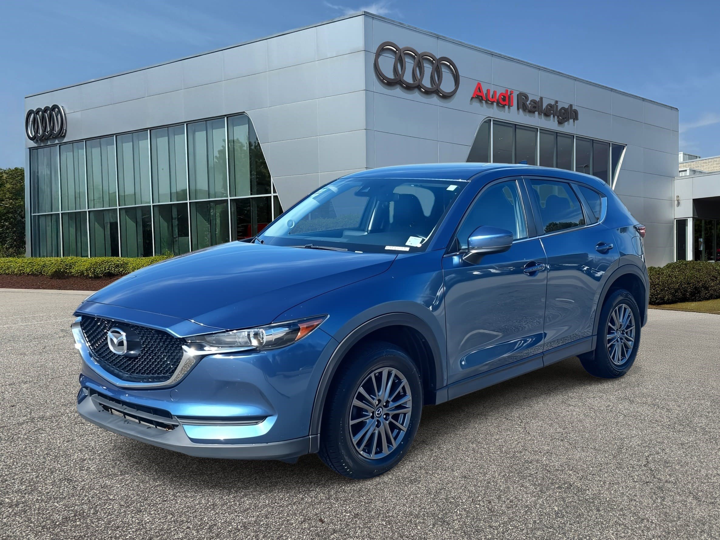 Used 2017 MAZDA CX-5 Touring image 1