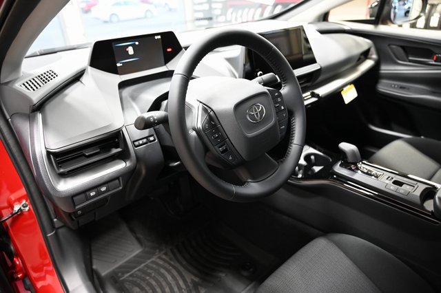New 2026 Toyota Prius LE image 22