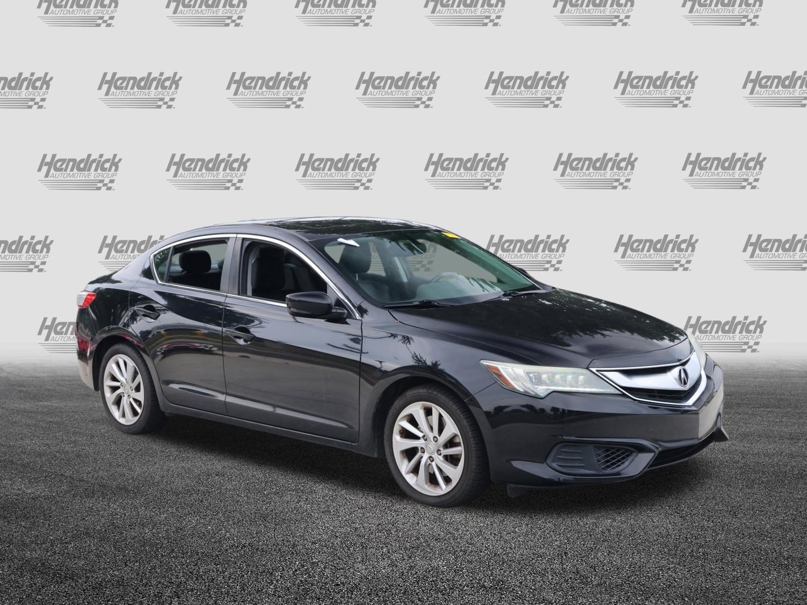 Used 2016 Acura ILX FWD image 2