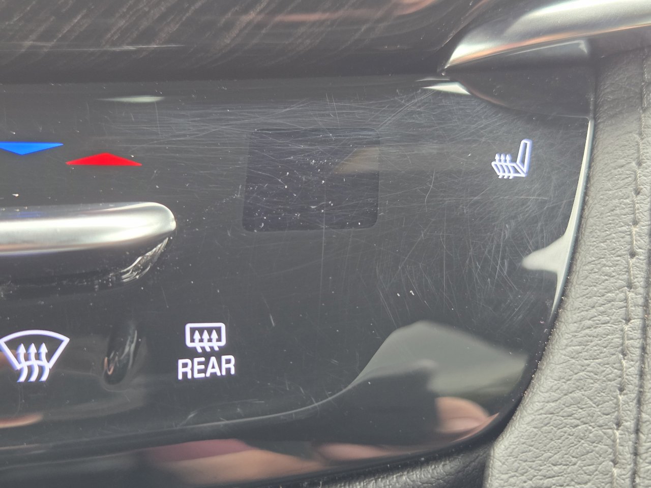 Used 2022 Cadillac XT6 Premium Luxury image 27