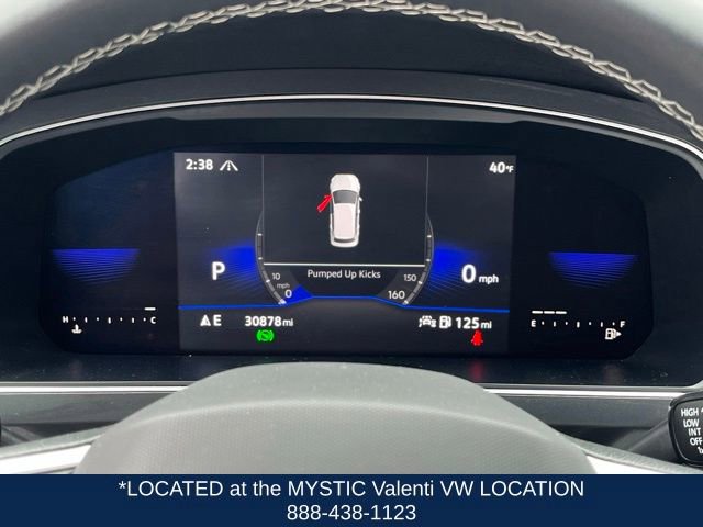 Certified 2023 Volkswagen Tiguan SE w/ Panoramic Sunroof Package AWD/4WD image 38