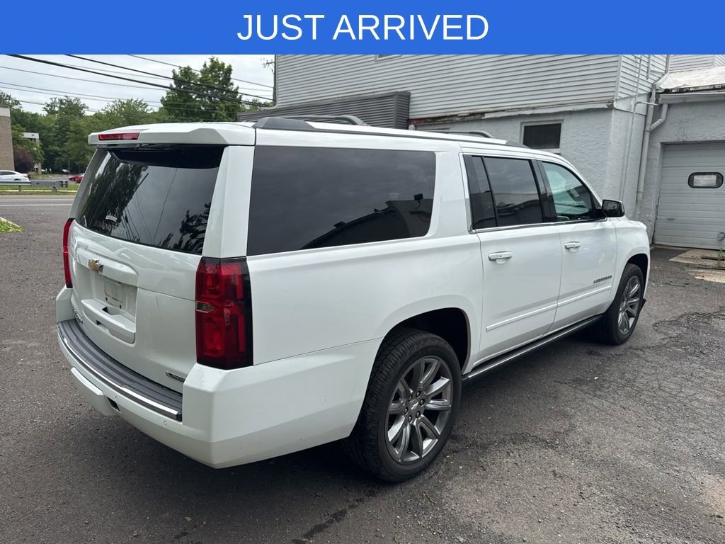 Used 2018 Chevrolet Suburban Premier AWD/4WD image 4