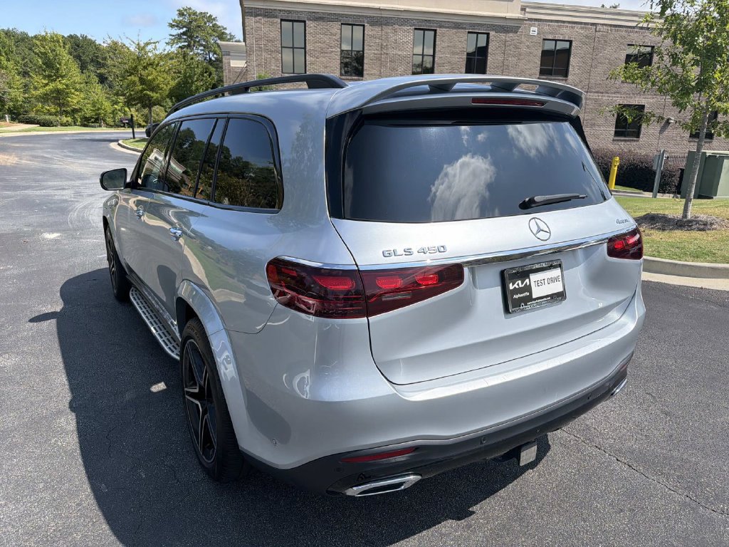 Used 2025 Mercedes-Benz GLS 450 4MATIC image 38