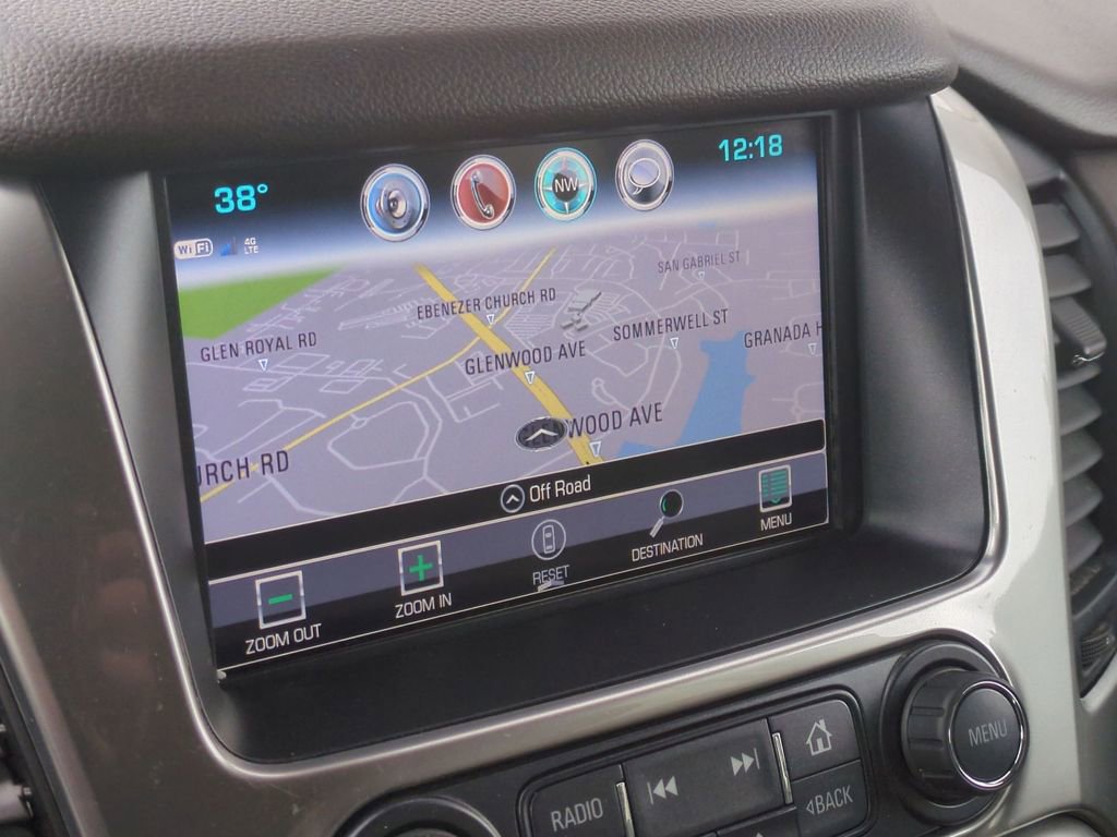 Used 2020 Chevrolet Suburban LT image 20