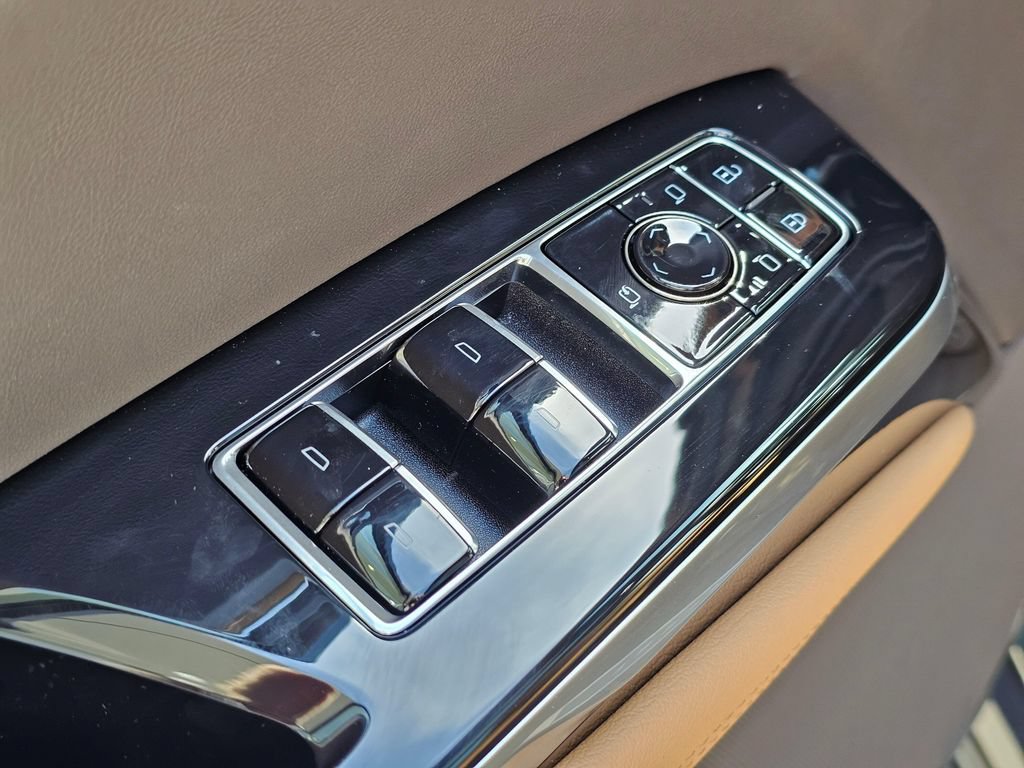 New 2026 Cadillac Escalade Luxury w/ Touring Package AWD/4WD image 25