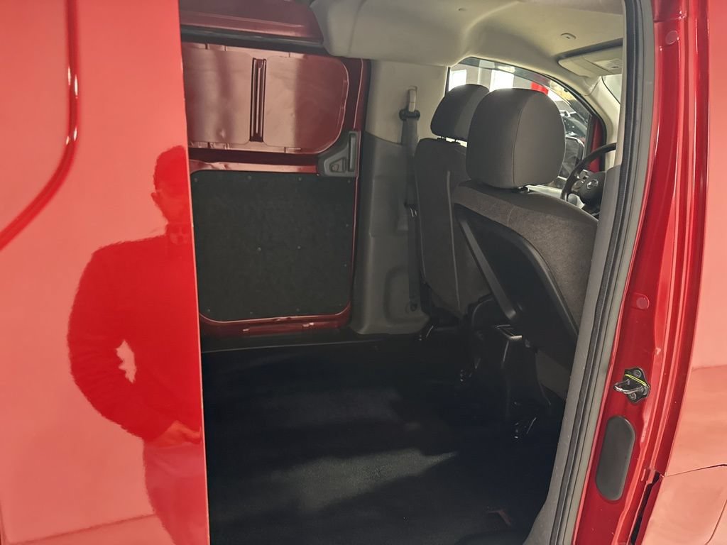 Used 2015 Nissan NV200 S w/ Cruise Control Package FWD image 30