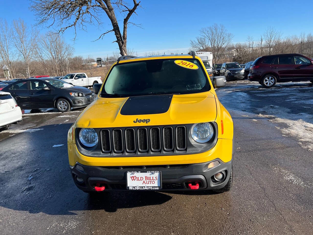 Used 2017 Jeep Renegade Trailhawk image 2