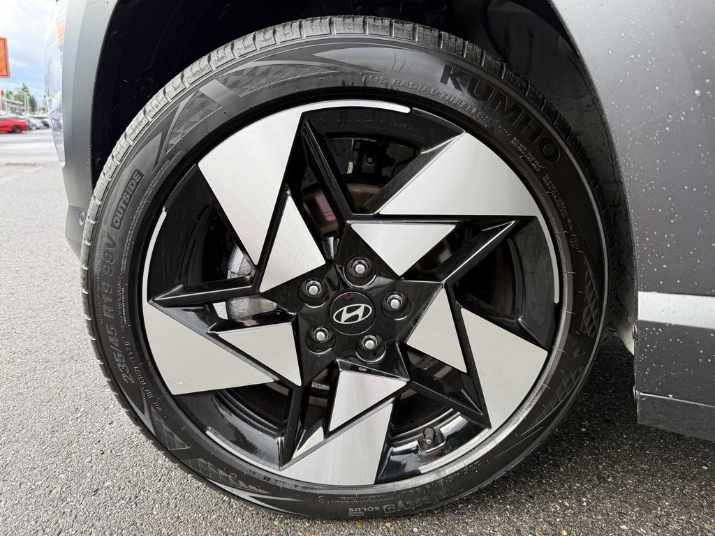 Certified 2024 Hyundai Kona Limited image 32