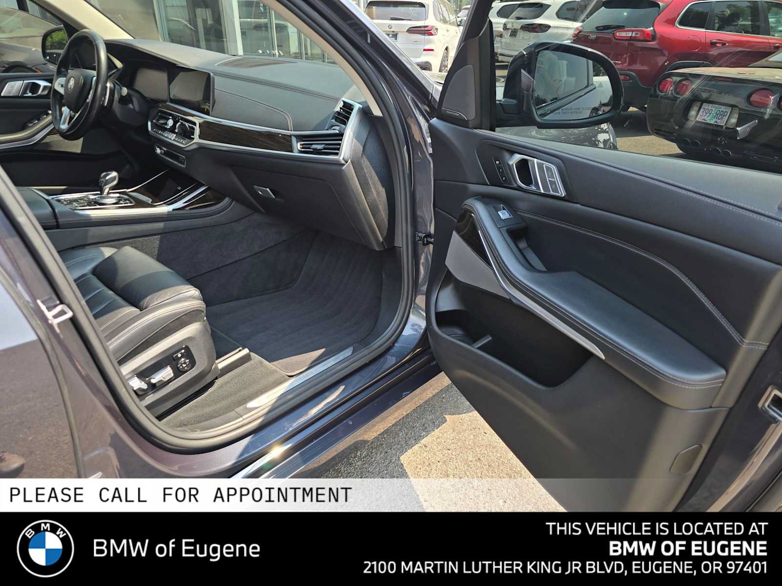 Used 2019 BMW X7 xDrive40i w/ Premium Package AWD/4WD image 12