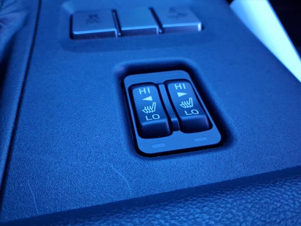 Used 2024 Toyota GR86 Premium w/ Performance Package image 24