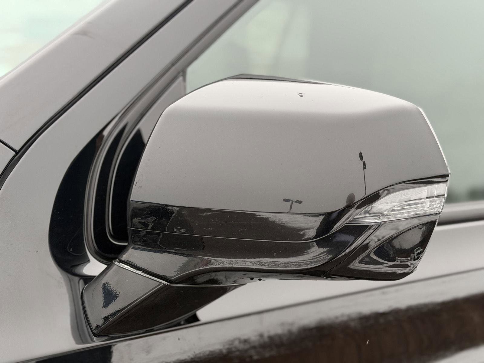 Used 2022 Chevrolet Tahoe RST w/ Sport Performance Package image 21