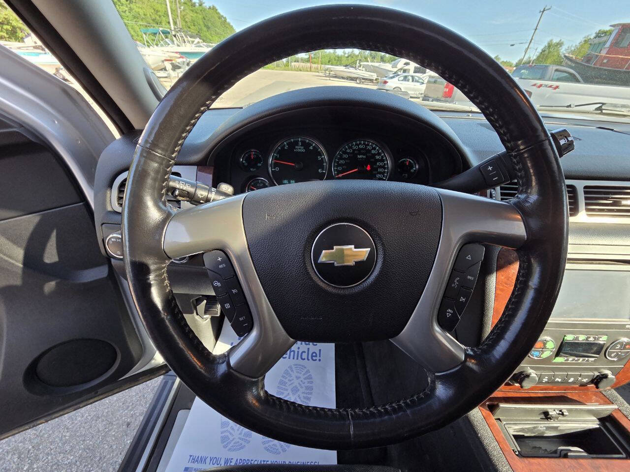Used 2012 Chevrolet Suburban LTZ AWD/4WD image 24