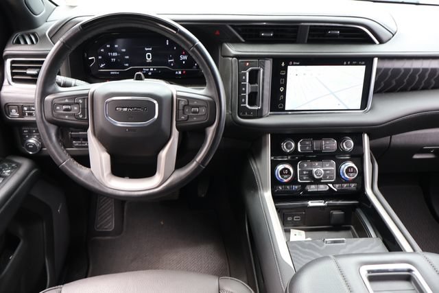 Used 2024 GMC Yukon Denali w/ Advanced Technology Package AWD/4WD image 18