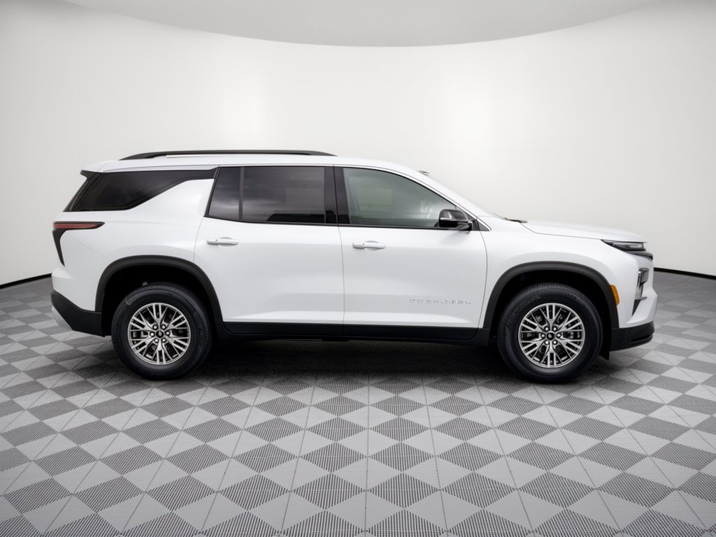 New 2027 Chevrolet Traverse LT FWD image 8
