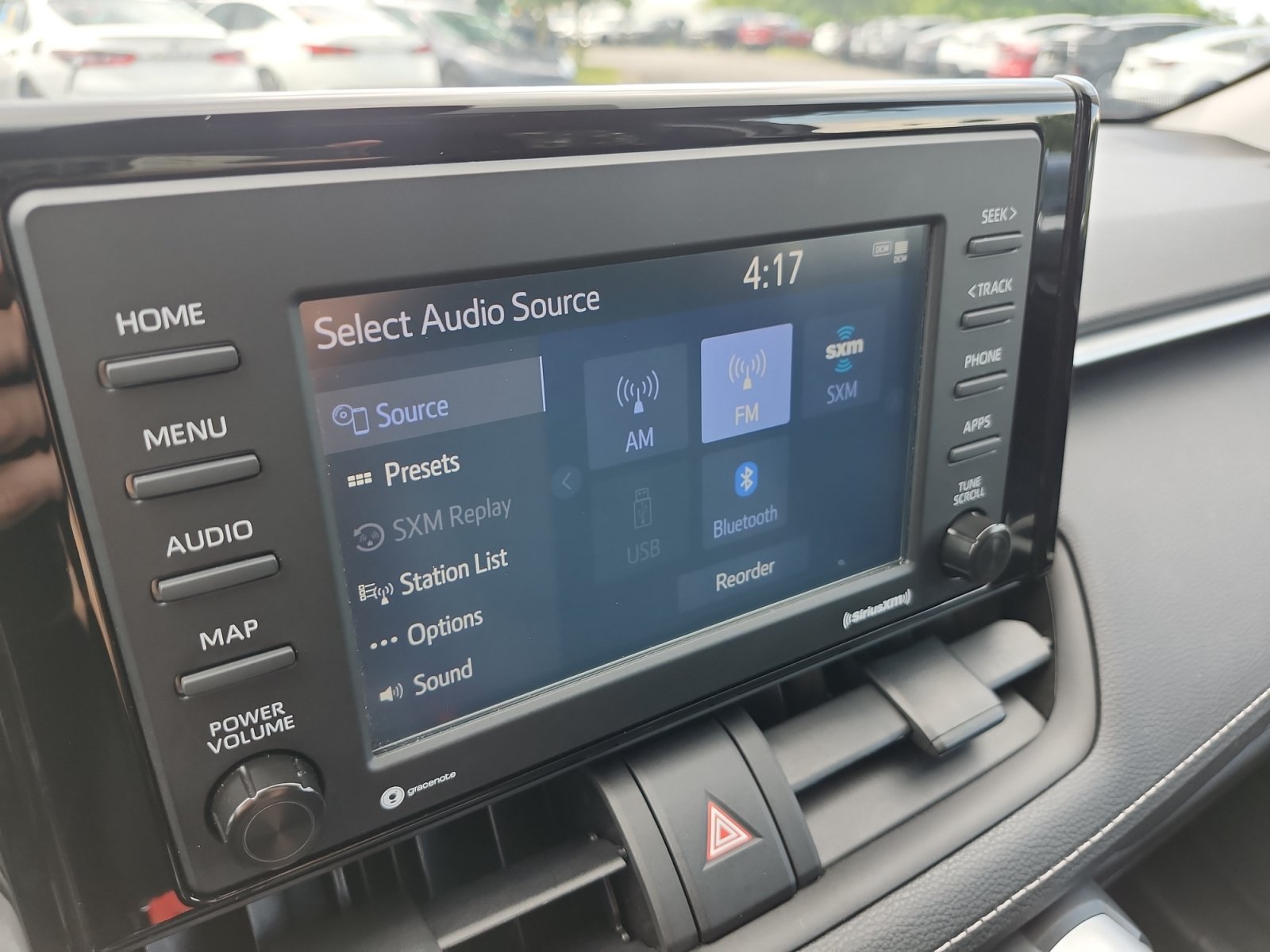 Used 2022 Toyota RAV4 LE AWD/4WD image 17