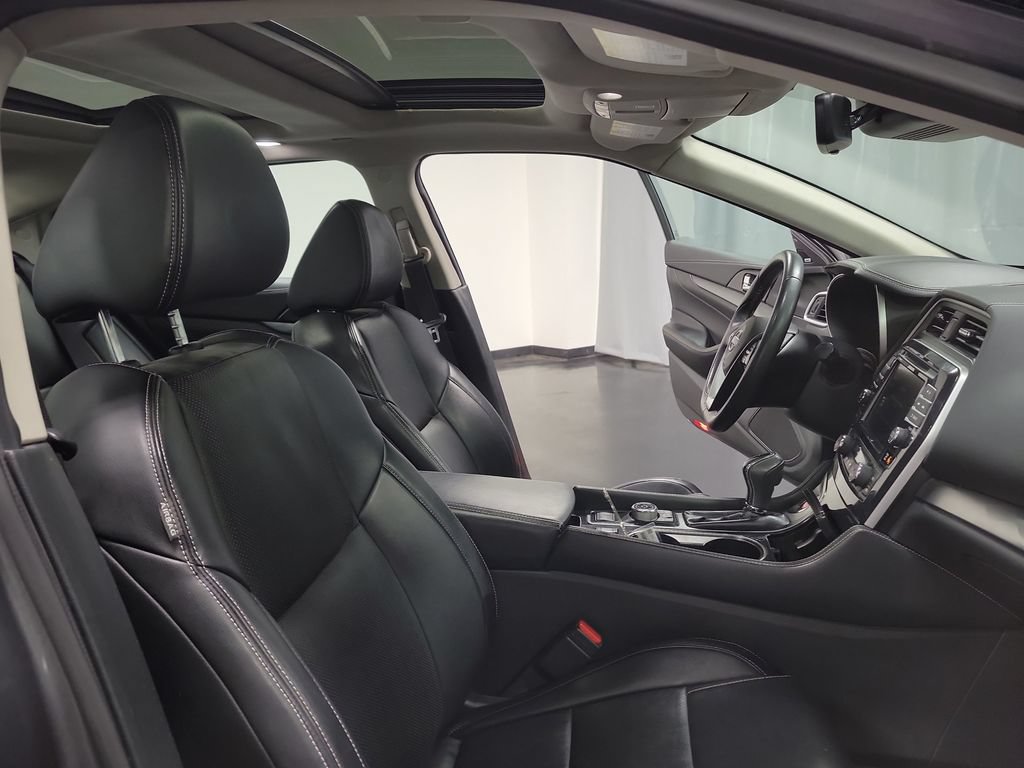 Used 2023 Nissan Maxima SL FWD image 29