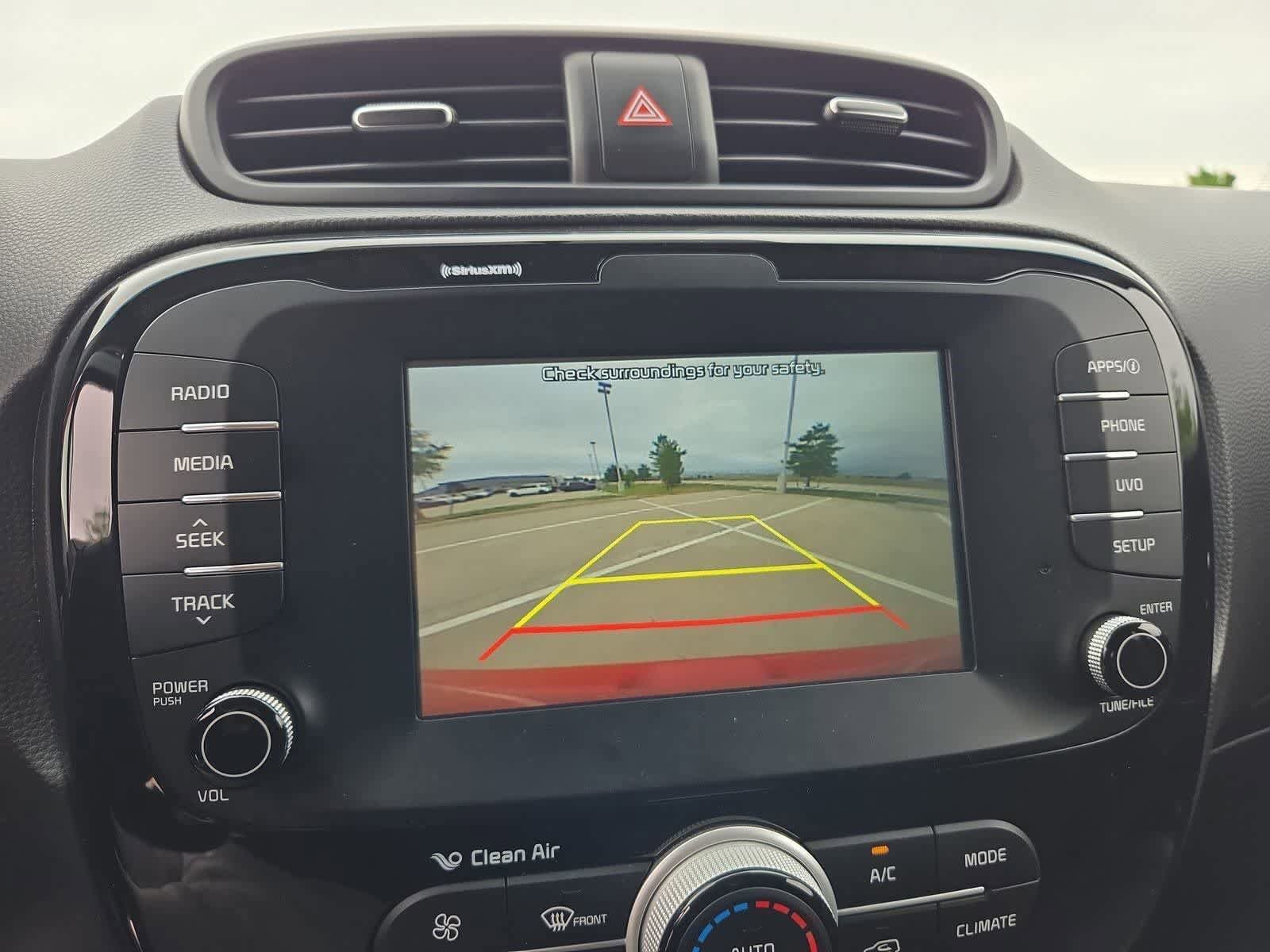 Used 2019 Kia Soul ! FWD image 27
