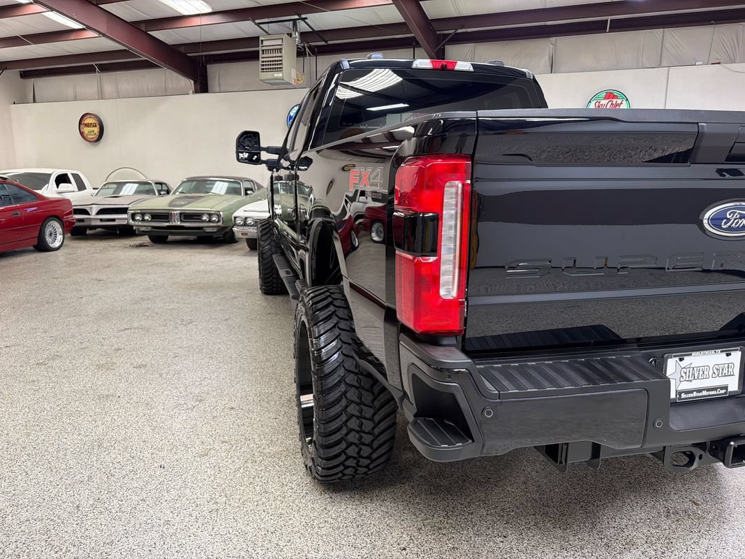 Used 2024 Ford F250 XL w/ STX Appearance Package AWD/4WD image 15