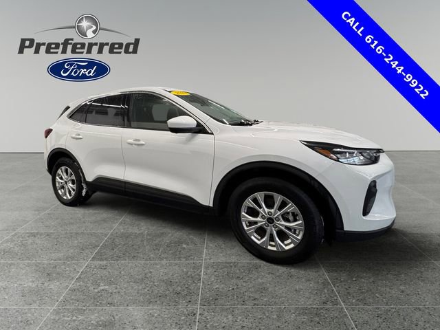 Used 2023 Ford Escape Active w/ Tech Pack #2 image 10