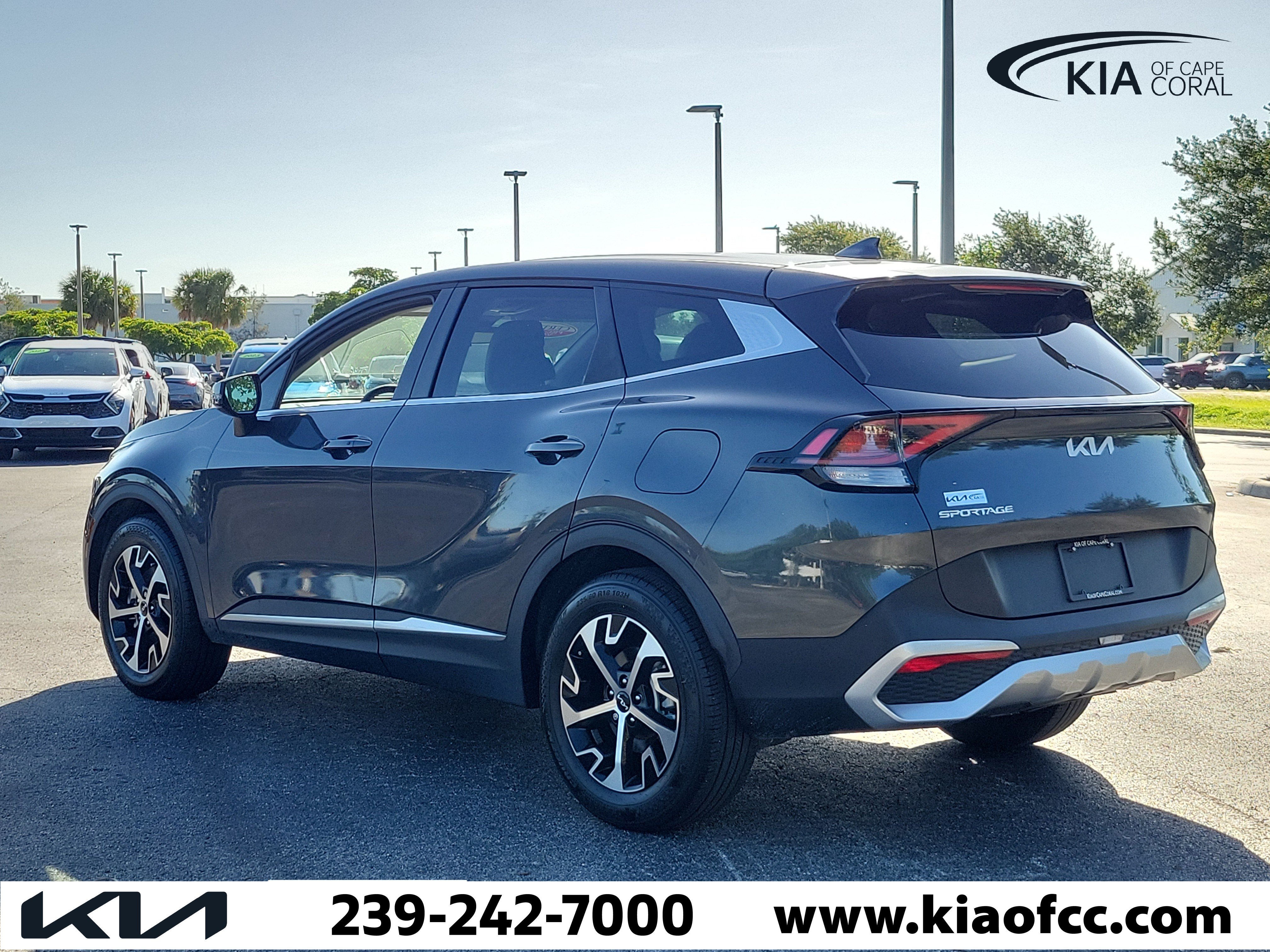 Certified 2024 Kia Sportage EX FWD image 4